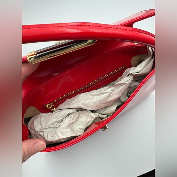 Pratesi Firenze Barchetta Red Patent Leather Shoulder Bag - Picture 5 of 10